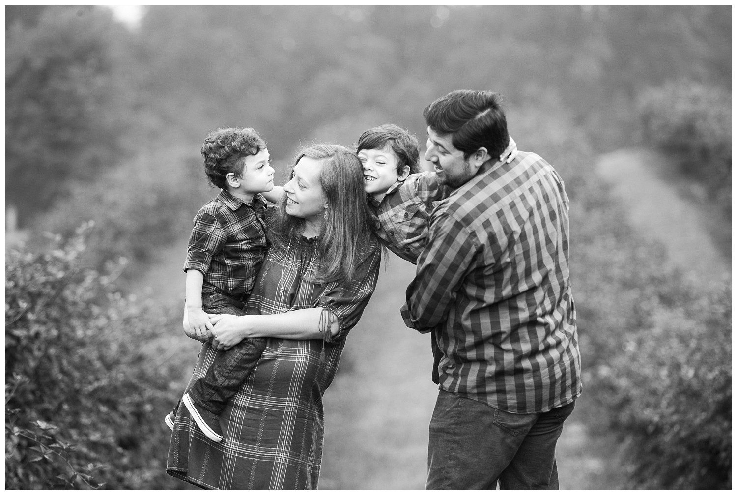 Family Lifestyle Photography at Justus Orchard