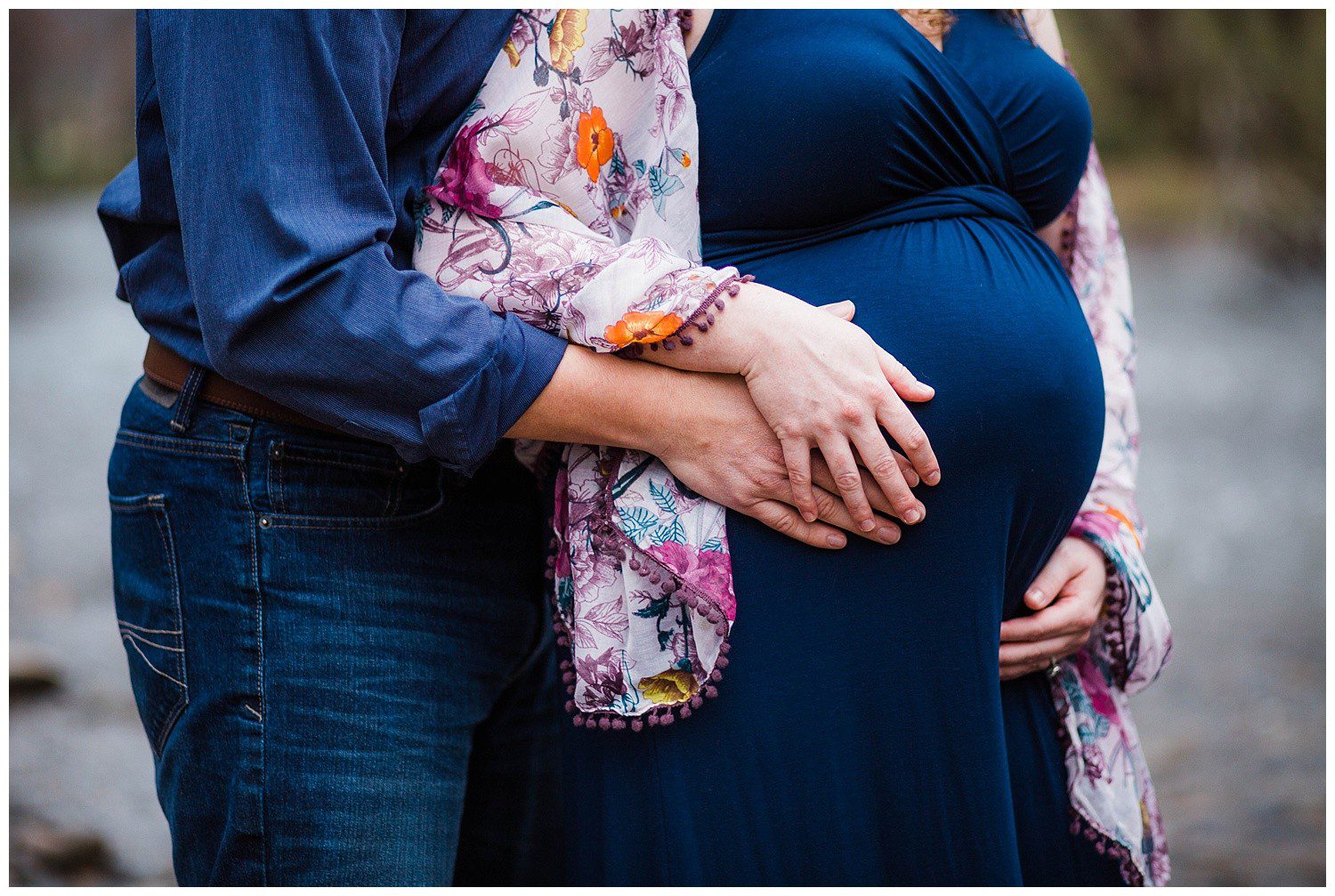 Asheville Outdoor Maternity Photographer