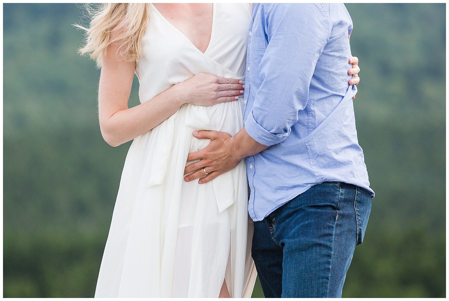 Mountaintop Maternity Photographer 